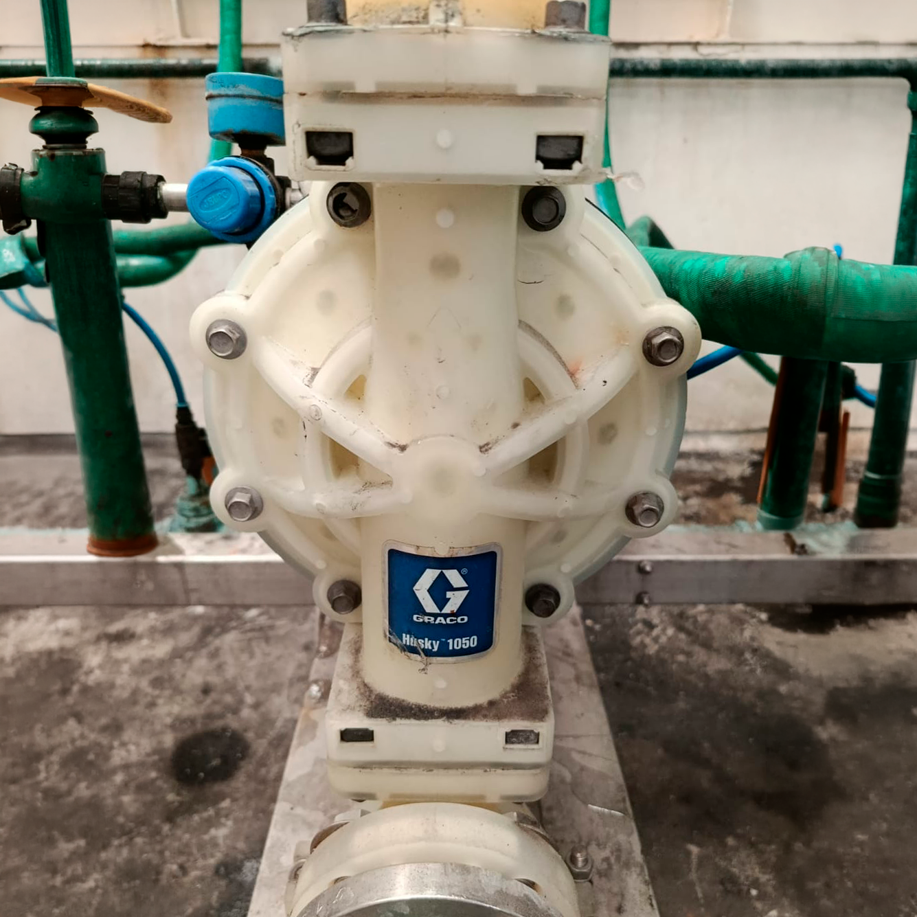 Bomba Neumática de Diafragma Graco Husky 1050 Polipropileno / PTFE 1" (Brida de Extremo) - foto 3
