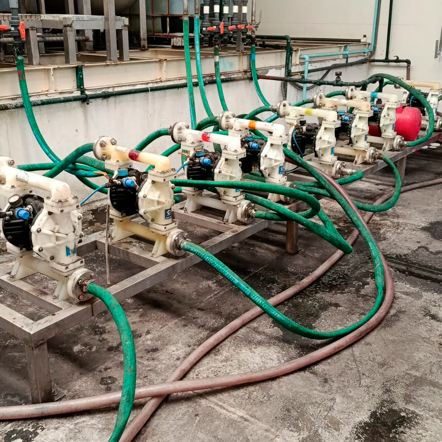 Bomba Neumática de Diafragma Graco Husky 1050 Polipropileno / PTFE 1" (Brida de Extremo) - foto 2