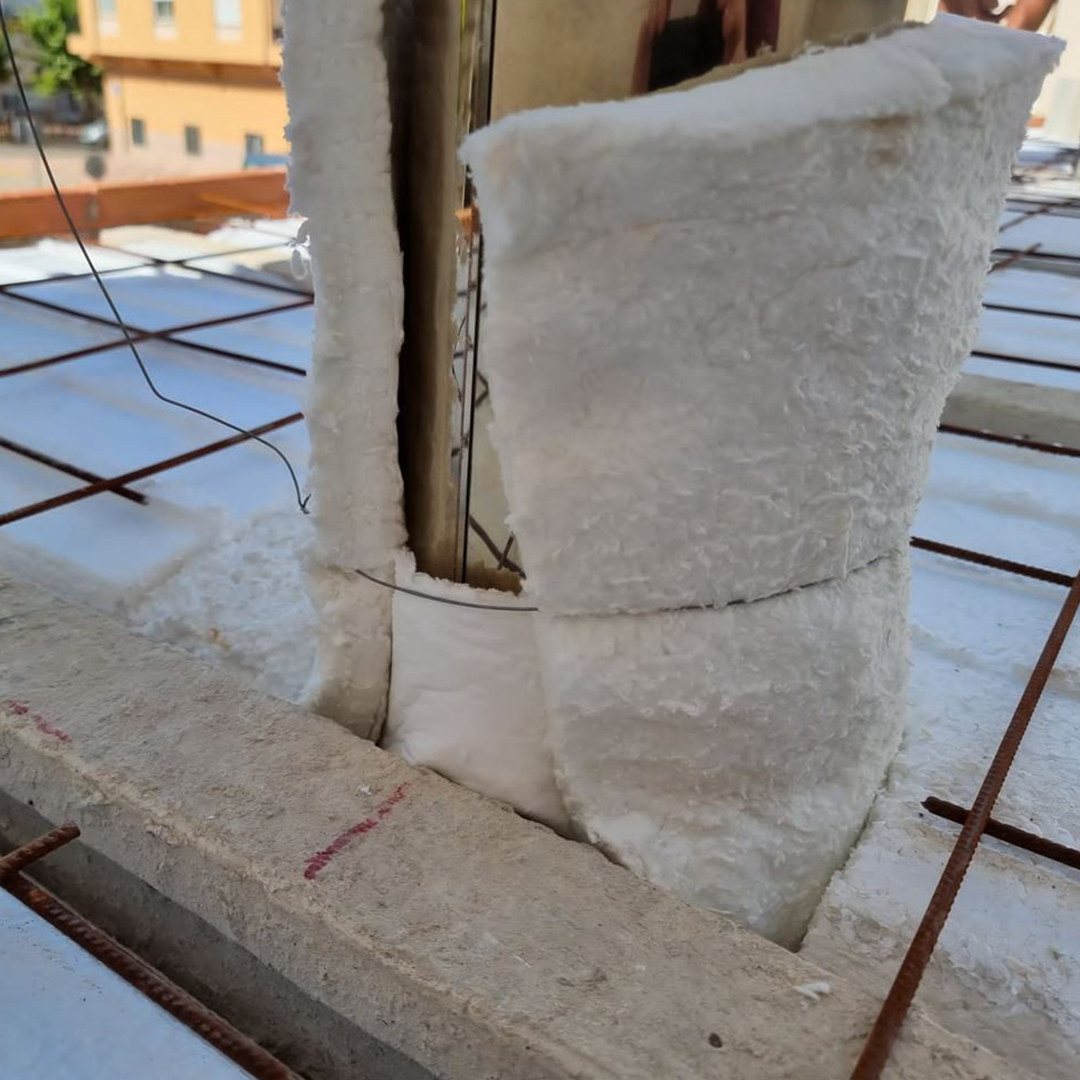 Manta Cerámica de Fibra Refractaria | Aislamiento Térmico de Alta Temperatura - foto 3